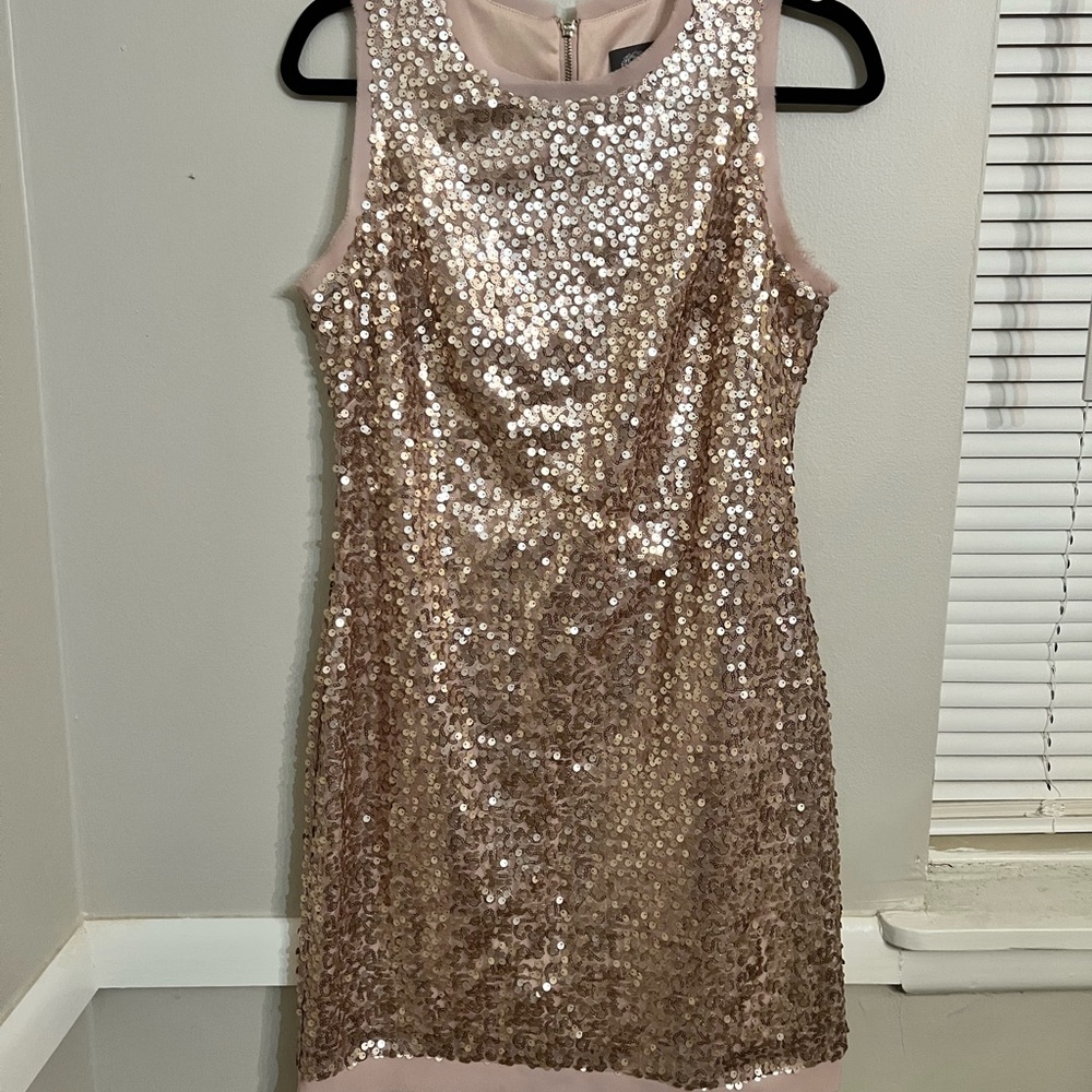 Vince Camuto Sequin Midi Dress in Rose Gold